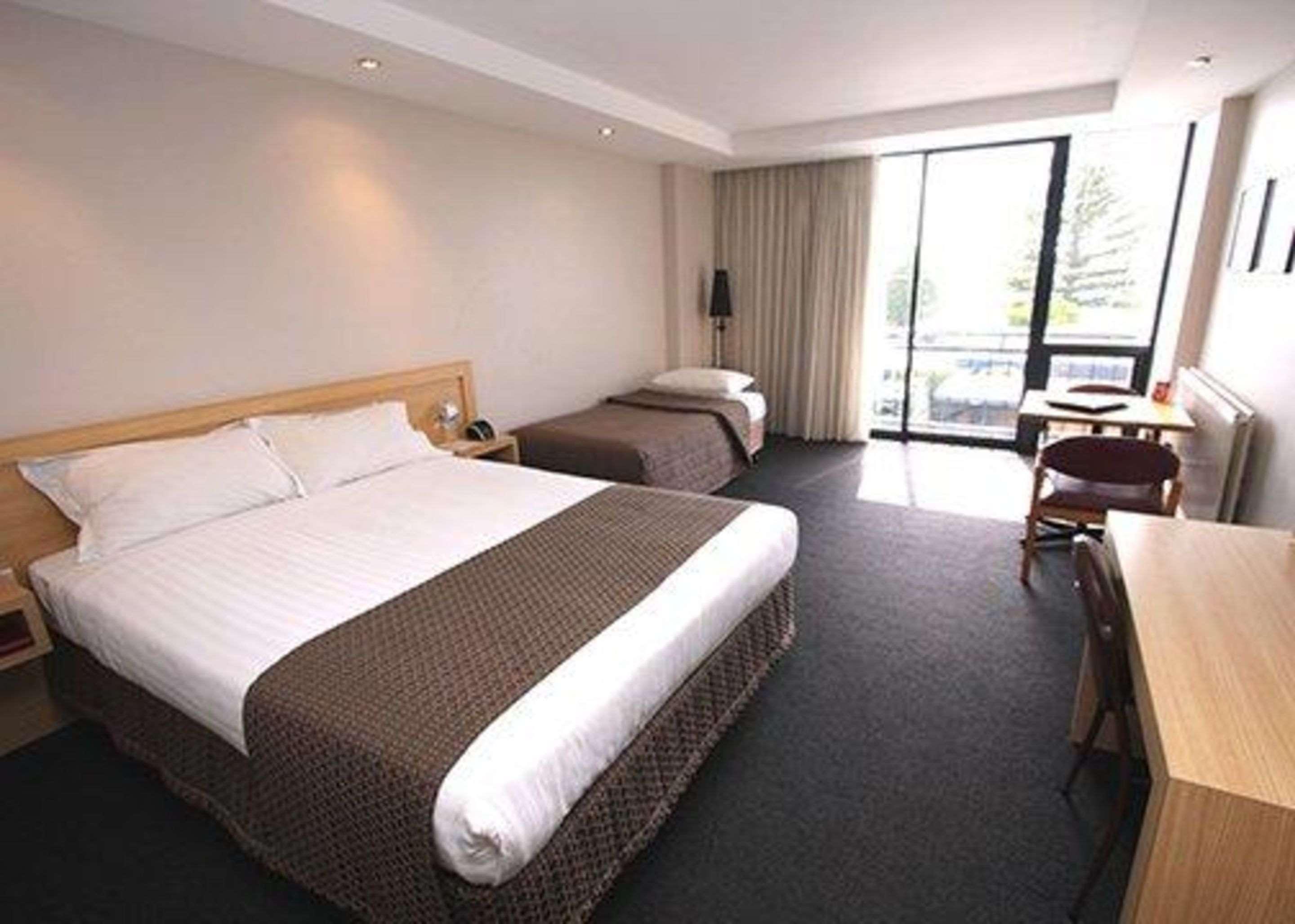 פורטלאנד Richmond Henty Hotel מראה חיצוני תמונה