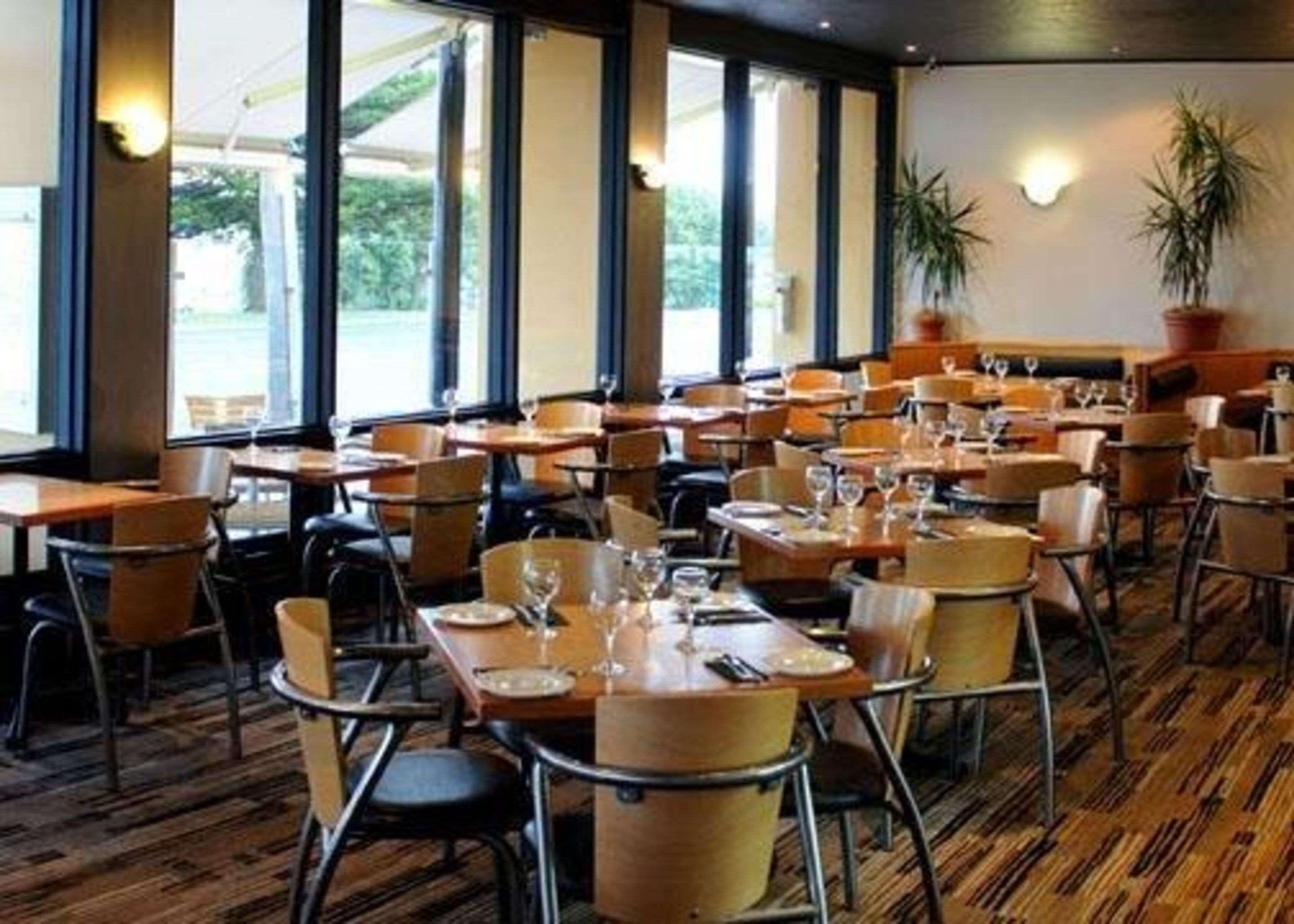 פורטלאנד Richmond Henty Hotel מראה חיצוני תמונה