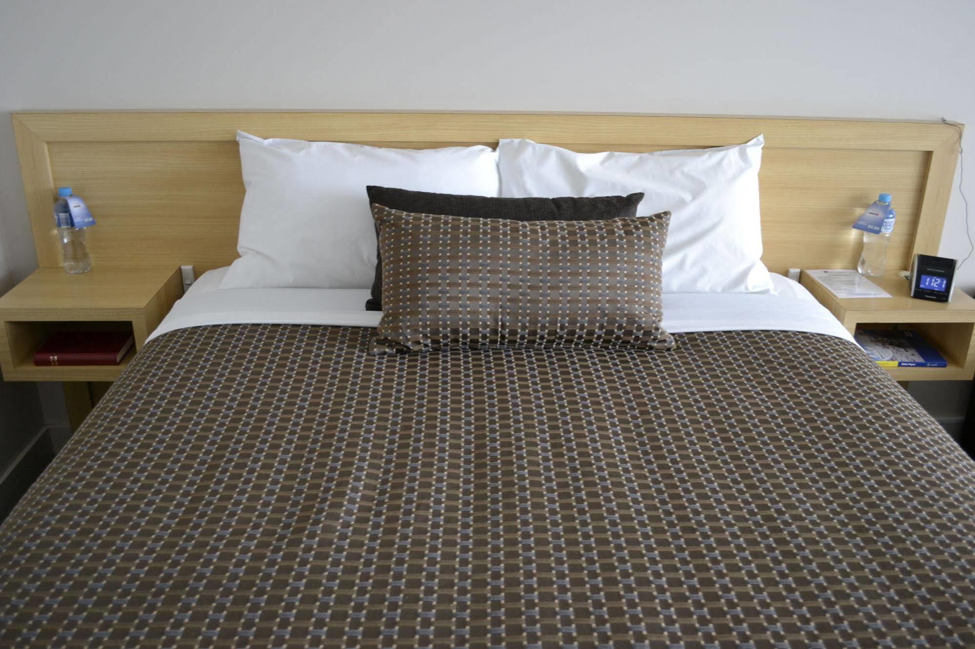פורטלאנד Richmond Henty Hotel מראה חיצוני תמונה